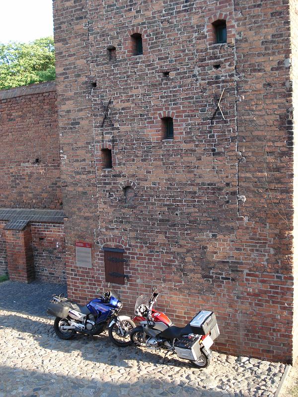Motorradtour Baltikum Juni 2008Hotel_Kulm_Motorraeder.jpg